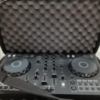 دستگاه دی جی pionner هدفون کیف