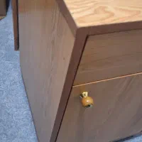 میز تحریر و کمد کوچیک|میز تحریر و کامپیوتر|مشهد, سرافرازان|دیوار