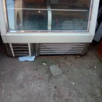 یخچال ویترینی یک متر و نیم