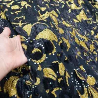 قیمت. ۳،۵۰۰ مشکی ۴،۵۰۰،۰۰۰|لباس|مارگون, |دیوار