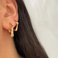 گوشواره کپی طلا رنگ ثابت