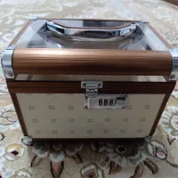 جعبه لوازم آرایشی