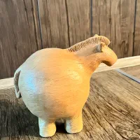 مجسمه دست ساز