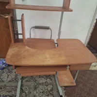 میز کامپیوتر