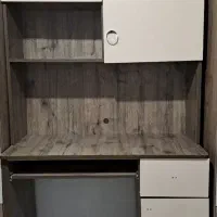 میز تحریر و کامپیوتر (در حد نو )