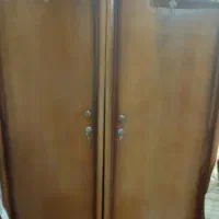 یک جفت کمد چوبی