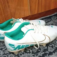 کفش فوتبالی چمن نایک|ورزش‌های توپی|مینودشت, |دیوار