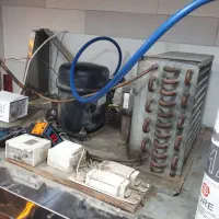 تعمیر و شارگاز انواع یخچال ویترینی و خانگی