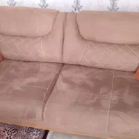 کاناپه ۳ نفره به همراه میز وسط و عسلی