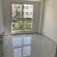 بلوار فردوس غرب ۷۸ متر ۲ خ رو به آفتاب کلید نخورده