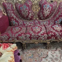یک دست مبلمان ۷نفره سلطنتی نو و فقط چند ماه خریدم|مبلمان خانگی و میز عسلی|اهواز, بهارستان|دیوار