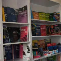 کتاب فروشی و کافه