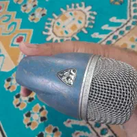 پوست درام بامیکروفون باپایه میکر.فون قیمت توافقی|آلات موسیقی|هچیرود, |دیوار