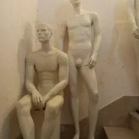 مانکن مردانه نشسته|فروشگاه و مغازه|مشهد, طلاب|دیوار