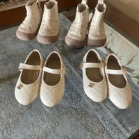 کفش دوقلویی دخترانه