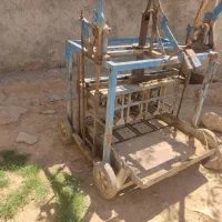 فروشی دسگاه بلوک زنی ۴تایی|ماشین‌آلات صنعتی|لردگان, |دیوار