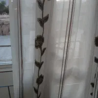 دو قواره پرده در حد نو در  عرض۲متر طول۲متر۸۴سانتی