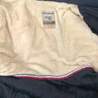 کاپشن|لباس|کرمانشاه, |دیوار