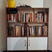 کتابخانه mdf و کتاب