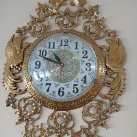 میز آینه زیر تلویزیونی وساعت