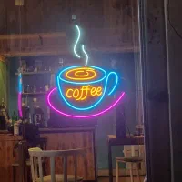 تابلو ساز تابلوسازی ال ای دی نئون چنلیوم لیزر|خدمات پیشه و مهارت|کرج, حیدرآباد|دیوار