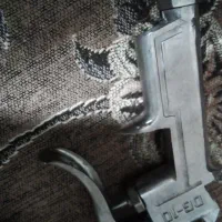 پمپ وپیسولت قدیمی|کلکسیون اشیاء عتیقه|اندیشه, اندیشه فاز ۱|دیوار