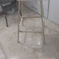 چهارپایه فلزی چهار پایه