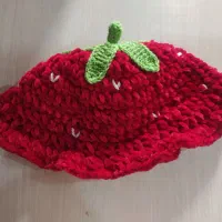 کلاه  توت فرنگی