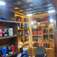 فروشگاه ورزشی تخصصی دستکش بوکس و کیک بوکسینگ