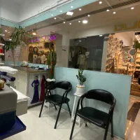 به یک خیاط خانم یا اقا شخصی دوز وتعمیرات نیازمندیم