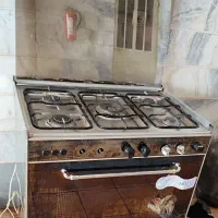 «اجاق گاز پنج شعله سالم و تمیز»«قیمت عالی»