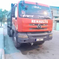 یک کامیون ده چرخ کمپرسی کاویان مدل ۹۰