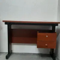 میز تحریر|میز تحریر و کامپیوتر|ری, علایین|دیوار