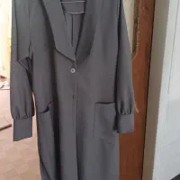حراج حراج فروش ۴عدد مانتو،نو وسالم ۶ عدد شال