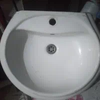 روشویی پایه دار بزرگ