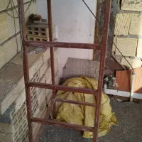 چهار پایه|صندلی و نیمکت|کرمانشاه, |دیوار