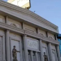 42-متر-مغازه-دربازار-مبل-برنا