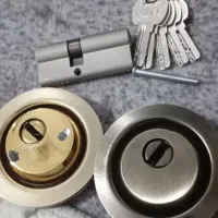 قفل و کلید سازی مستر کلید|خدمات پیشه و مهارت|فولادشهر, فولادشهر|دیوار