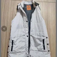 مانتو پافر و هودی|لباس|نیشابور, بزرگمهر|دیوار