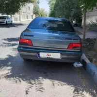 سواری پژو ۴۰۵
