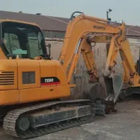 اجاره مینی بیل و بیل میکانیکی با پیکور