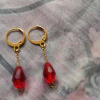 گوشواره اشکی رنگ ثابت