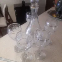 تنگ و ۵ عدد گیلاس ترک  وسرویس قهوه خوری ۴ نفره