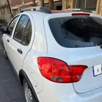 فروش کوئیک آر ۱۴۰۰ سفید قرمز