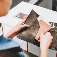 مدارک گمشده سینا عزیزی