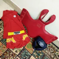 هوگو،کلاه و لباس ووشو