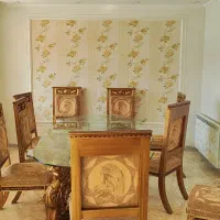 سرویس مبل سلطنتی همراه با میز غذاخوری