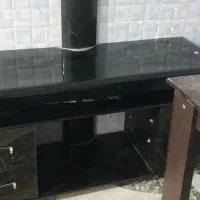 میز تلویزیون در حد نو قیمت توافقی
