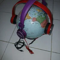 هدفون چرمی قرمز و بنفشAUDIOLOGY SMART|پخش‌کننده همراه|تهران, ولنجک|دیوار