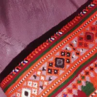 دوچگرم|لباس|ایرانشهر, |دیوار